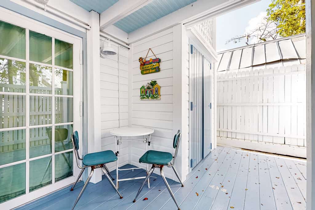 Charming, updated home near Duval St. with enclosed patio & walkable location