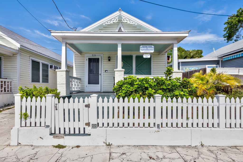 KW33B - Windward Isle