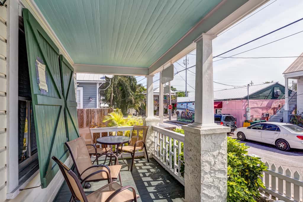 KW33B - Windward Isle