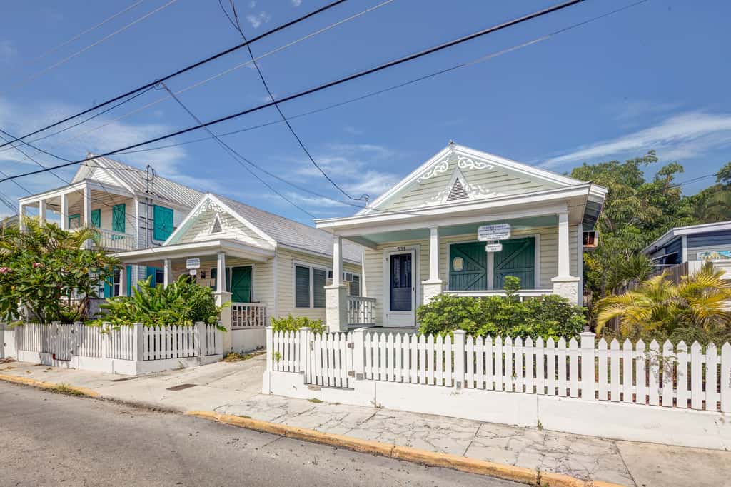 KW33B - Windward Isle