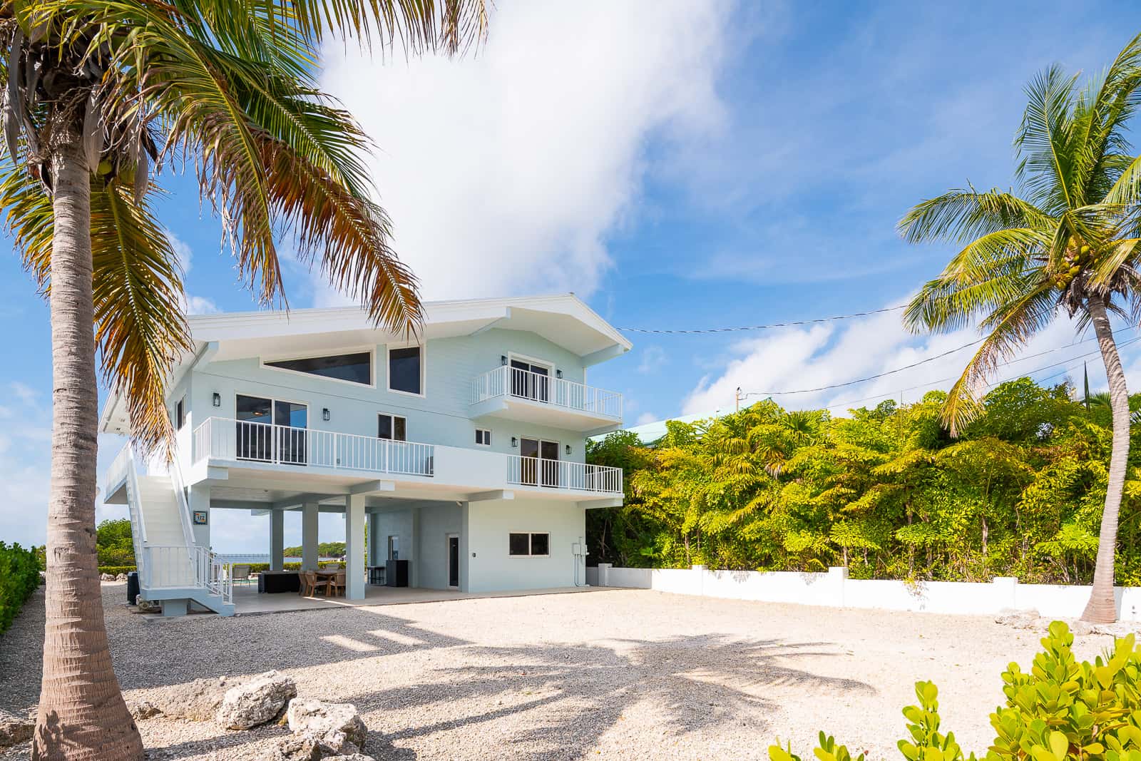 TA36FLR - Orange Blossom Retreat