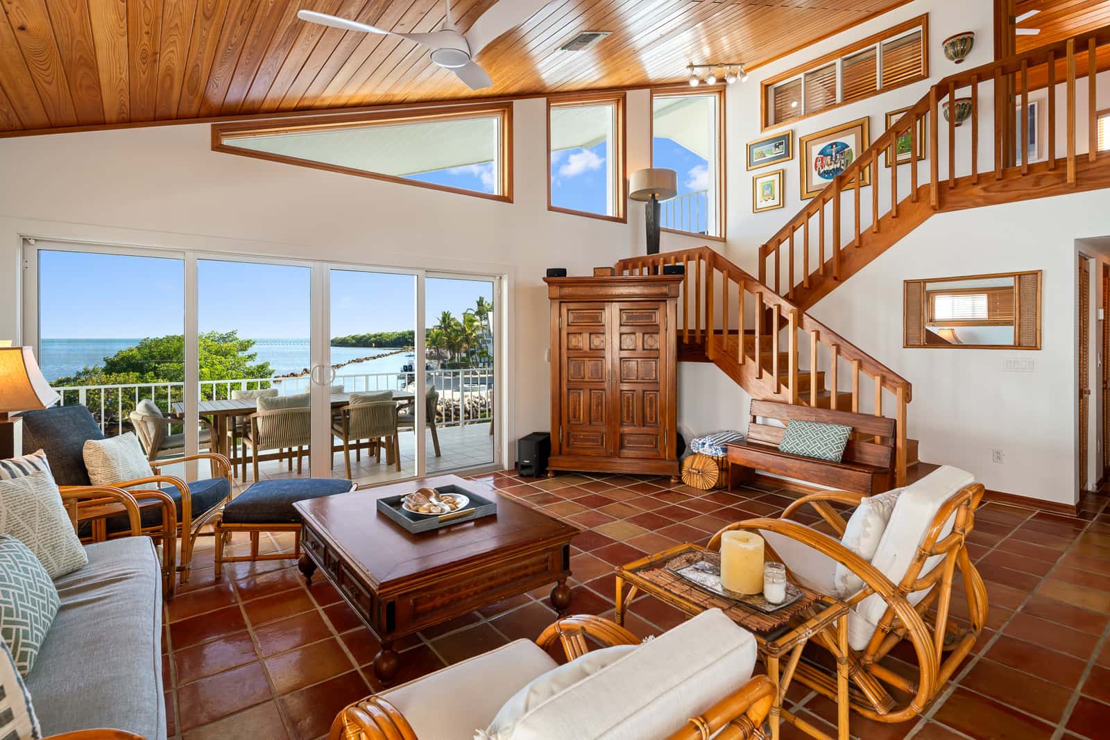 TA36FLR - Orange Blossom Retreat
