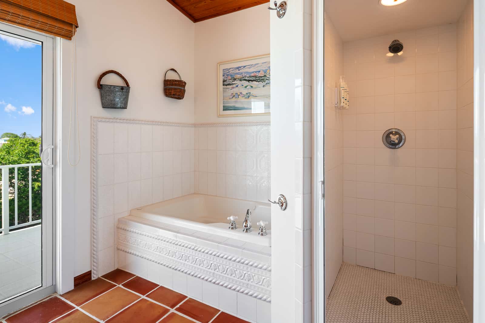 TA36FLR - Orange Blossom Retreat
