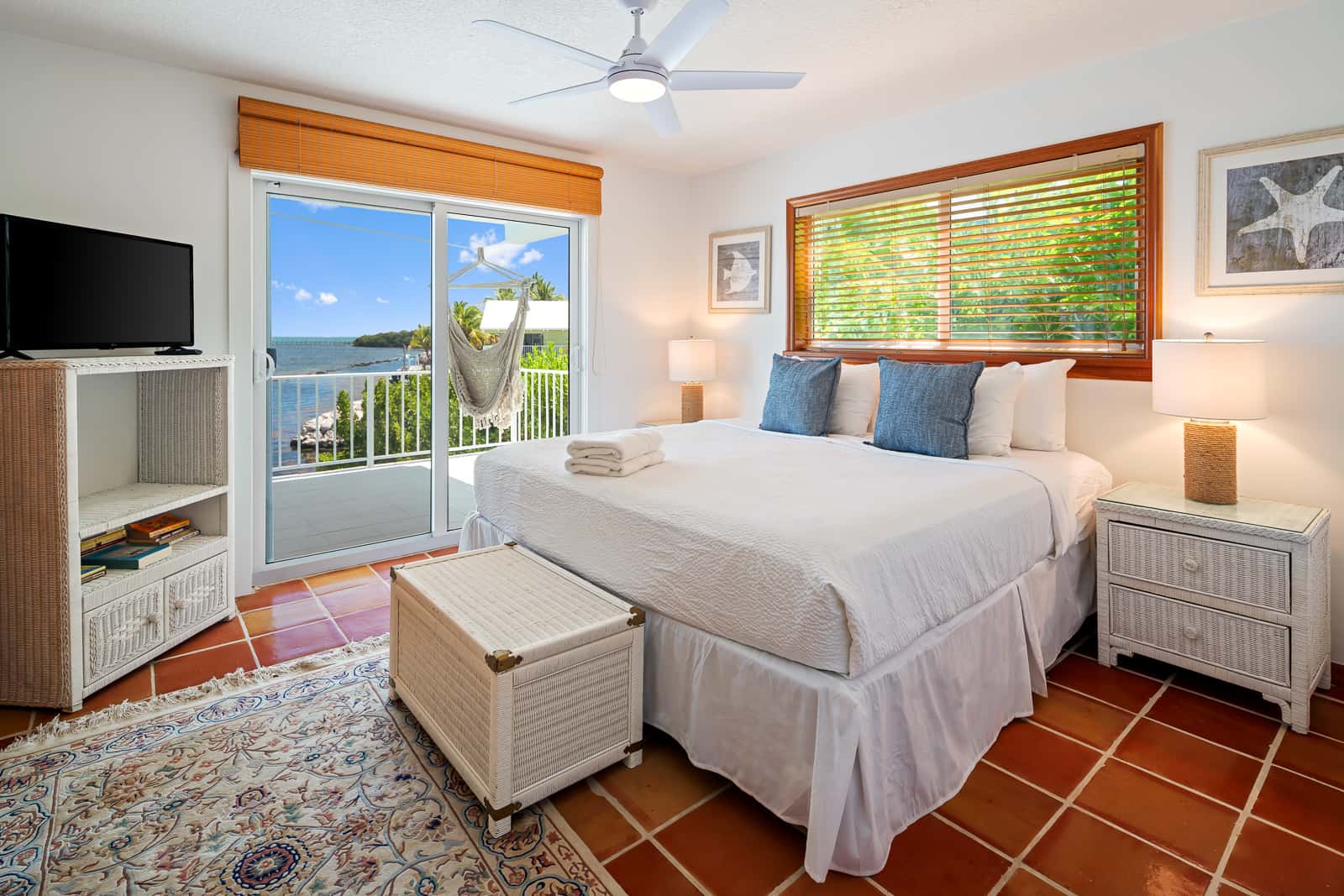 TA36FLR - Orange Blossom Retreat