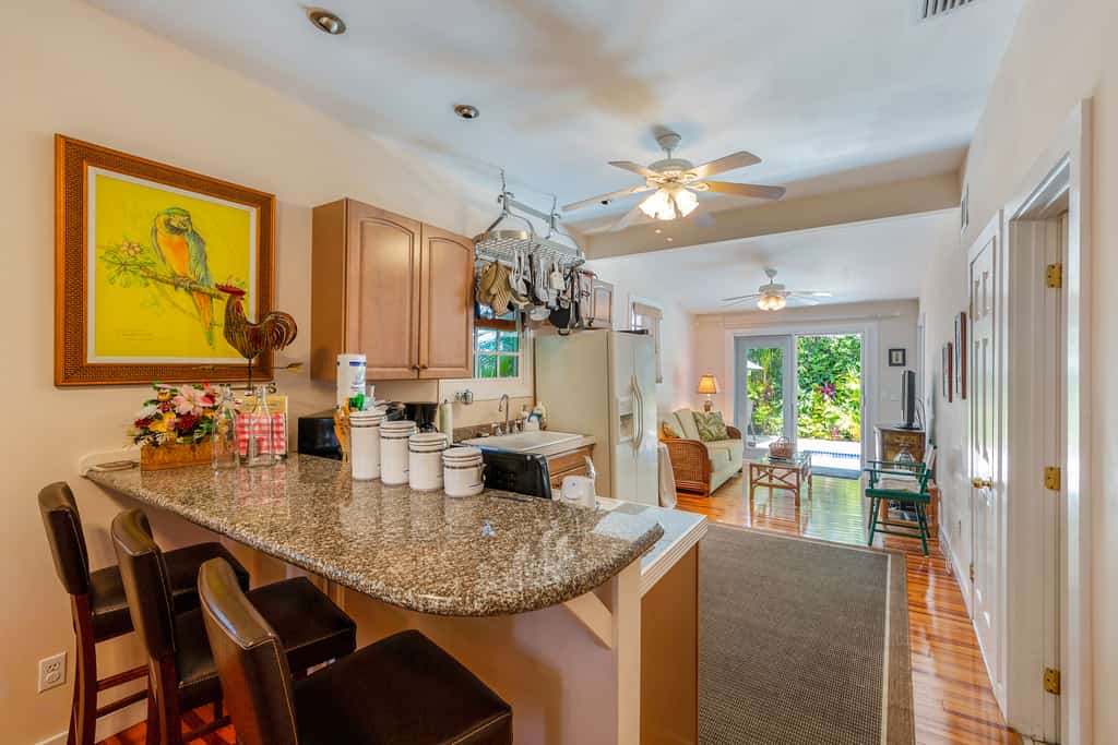 Old Town Key West classic with private saltwater pool & enclosed patio- by shops