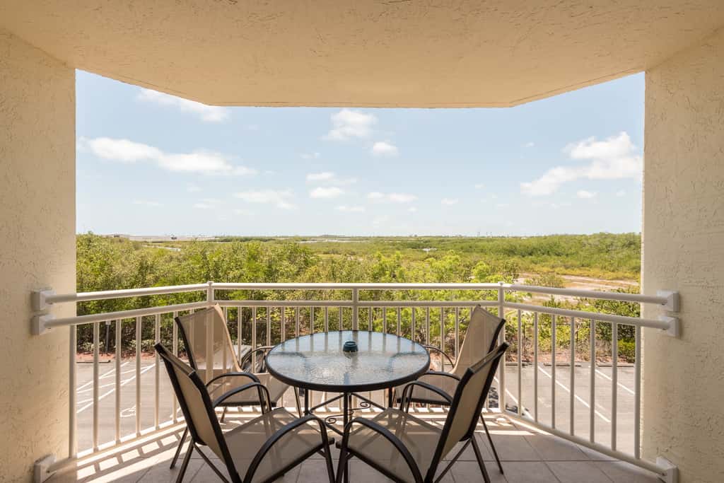 KWSS210 - Sunrise Suites - Bonaire Suite 210