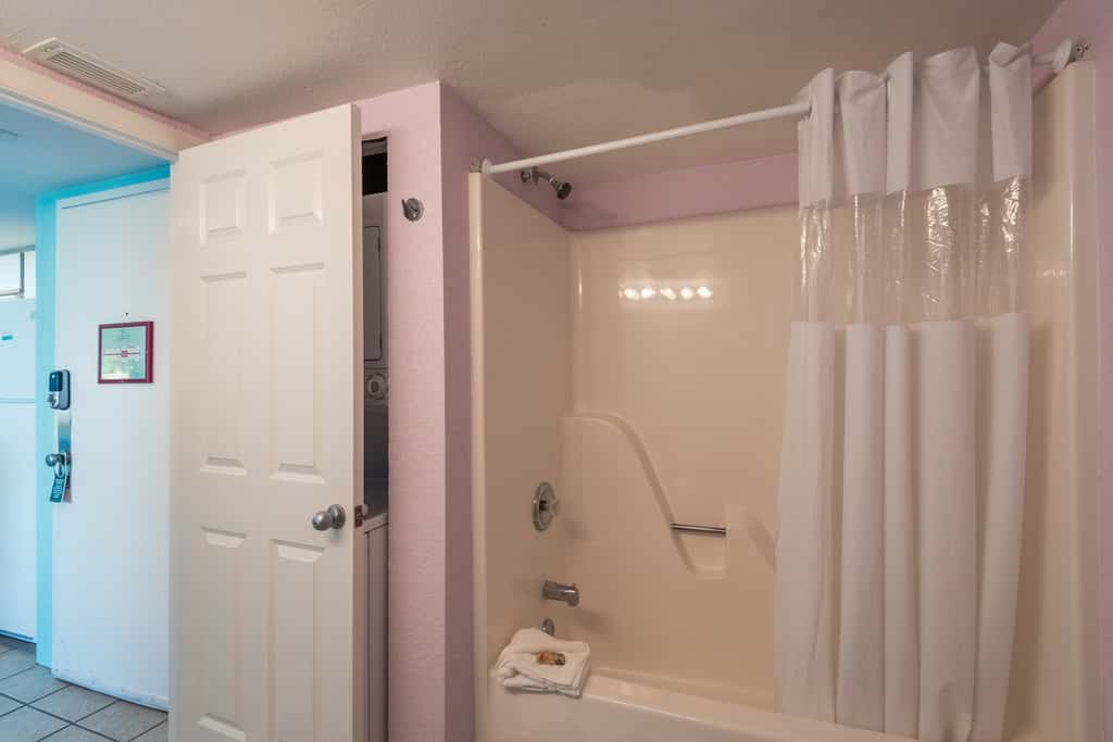 KWSS210 - Sunrise Suites - Bonaire Suite 210