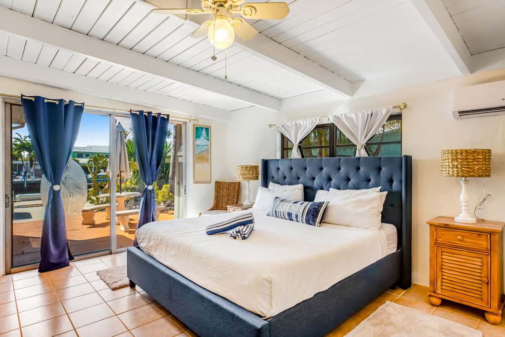 KC81 - Key Colony Beach Waterfront Villa