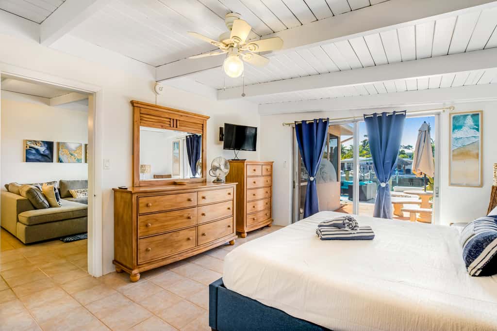 KC81 - Key Colony Beach Waterfront Villa