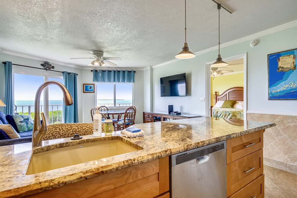 TA13 - Oceanside Retreat - Ocean Pointe #4311
