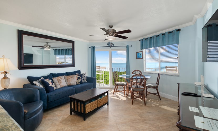 Oceanfront condo with beach access, pool, balcony, & tennis - marina available