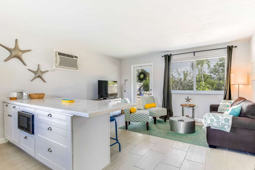 Canalfront, Dog-Friendly Home with High-Speed WiFi, Private Boat Ramp, and Kayak