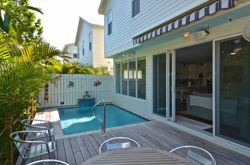 Fresh Getaway w/ Private Pool & Rooftop Patio - Great Location, Steps from Beach