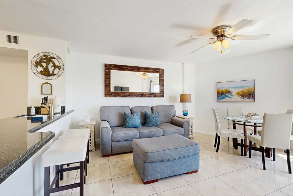 TA43 - Ocean Pointe Molliner Vacation Retreat #1305
