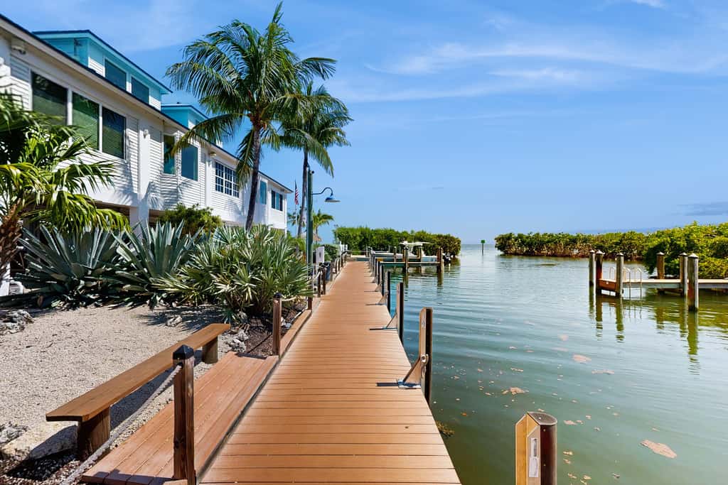 TA43 - Ocean Pointe Molliner Vacation Retreat #1305