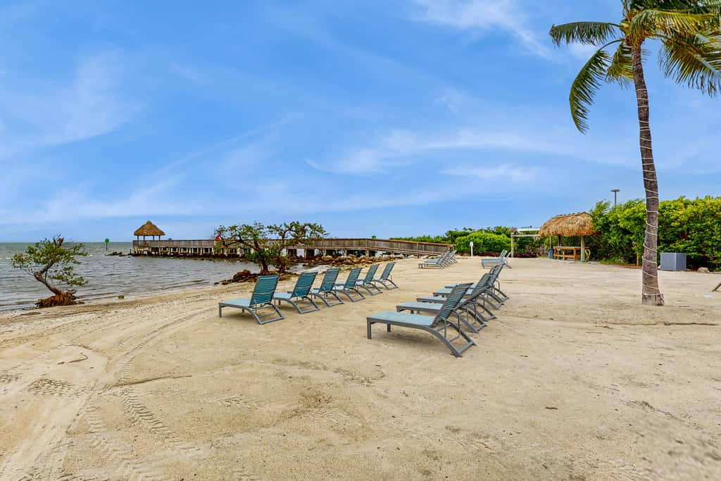 TA43 - Ocean Pointe Molliner Vacation Retreat #1305
