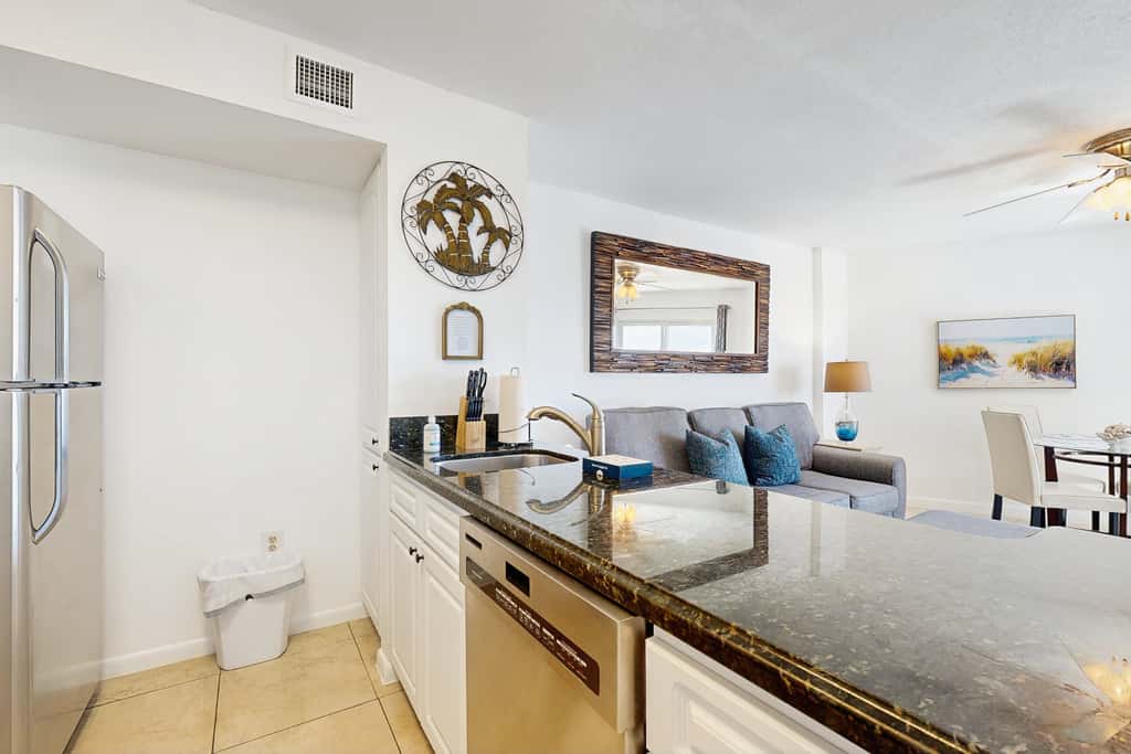 TA43 - Ocean Pointe Molliner Vacation Retreat #1305