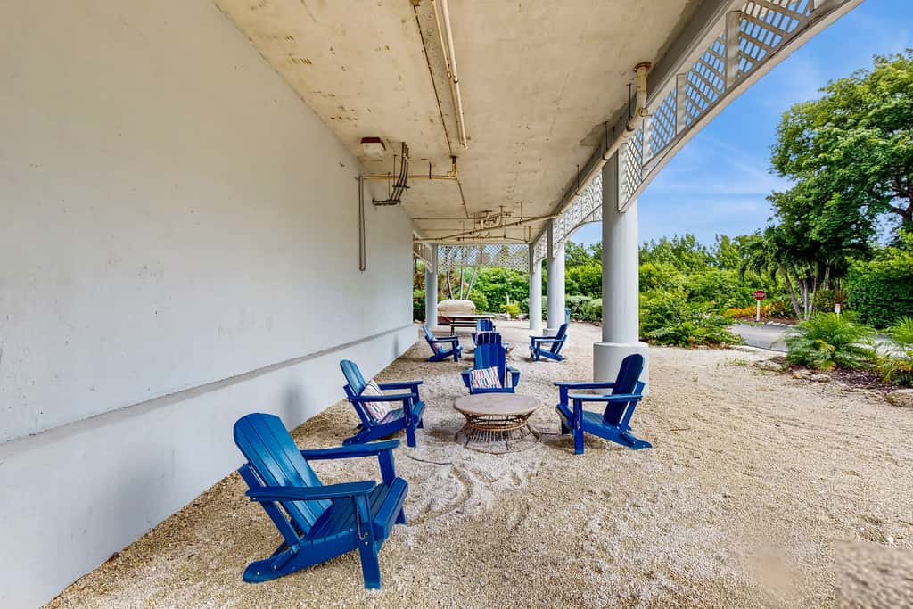 TA43 - Ocean Pointe Molliner Vacation Retreat #1305