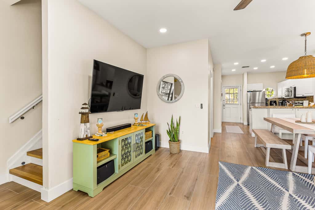 DK33 - Harbor Hideaway Villa 7066