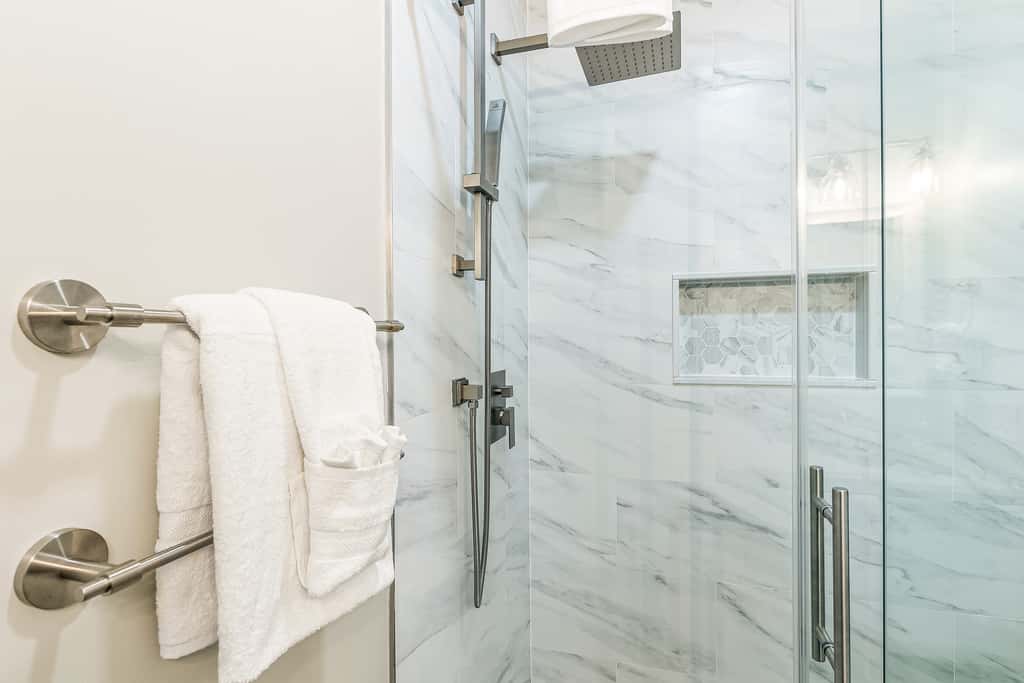 DK33 - Harbor Hideaway Villa 7066