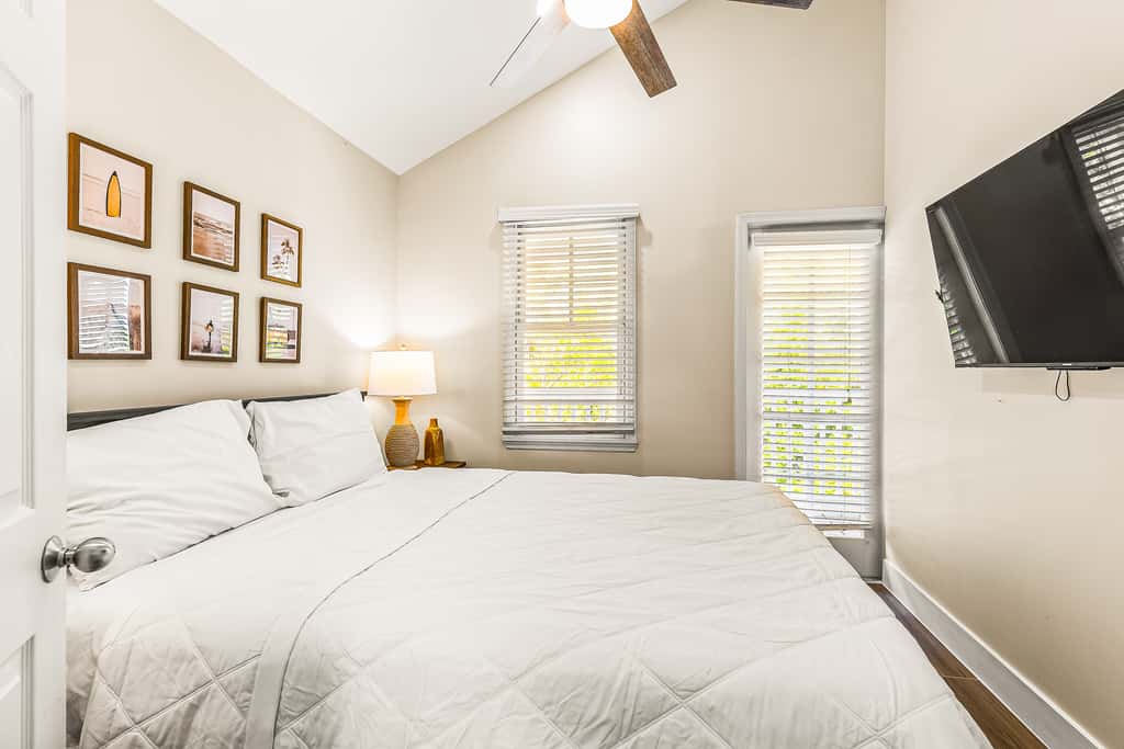 DK33 - Harbor Hideaway Villa 7066