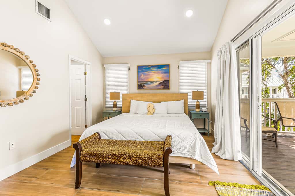 DK33 - Harbor Hideaway Villa 7066