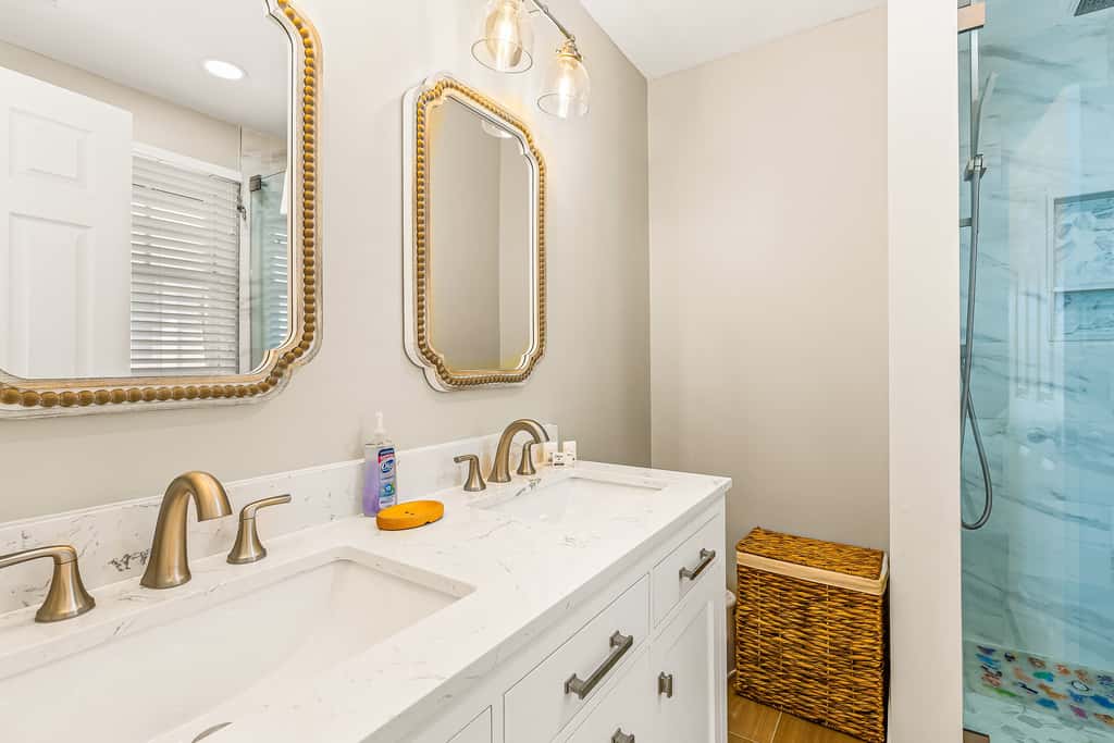 DK33 - Harbor Hideaway Villa 7066