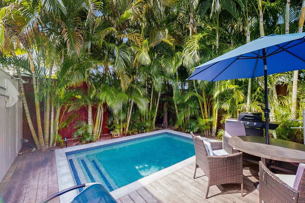 Enchanting Duplex with Private Pool, Central AC, WiFi, and Private Washer/Dryer