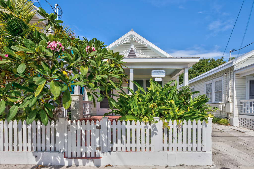 KW33A - Leeward Isle