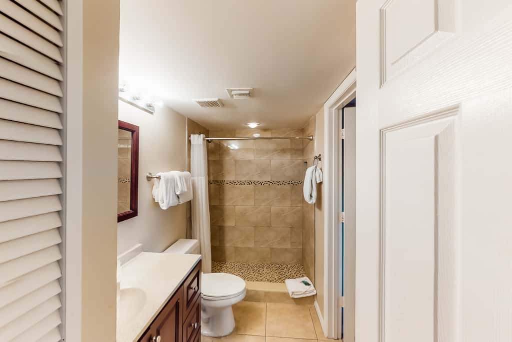TA15 - Ocean Pointe #2210