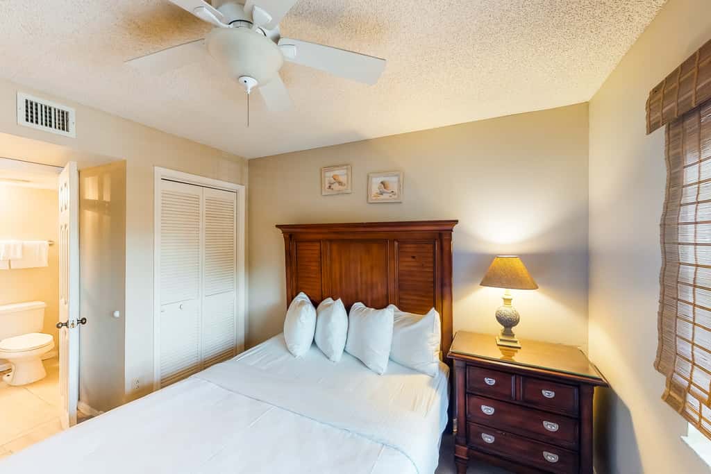 TA15 - Ocean Pointe #2210