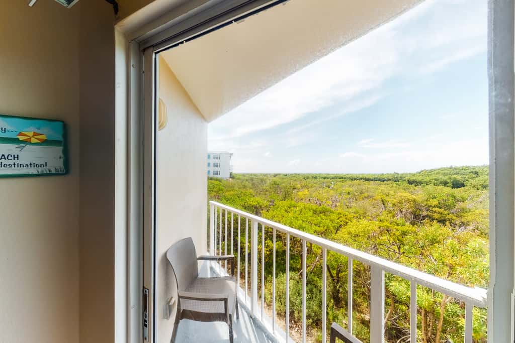 TA15 - Ocean Pointe #2210
