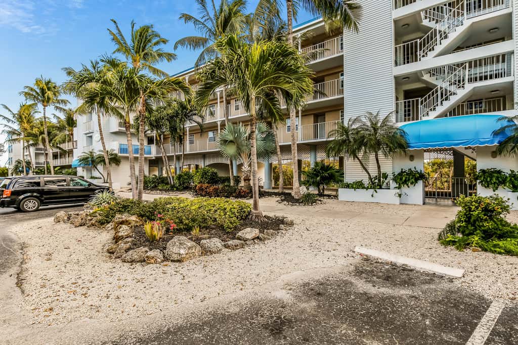 TA15 - Ocean Pointe #2210
