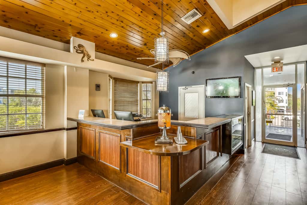 TA15 - Ocean Pointe #2210