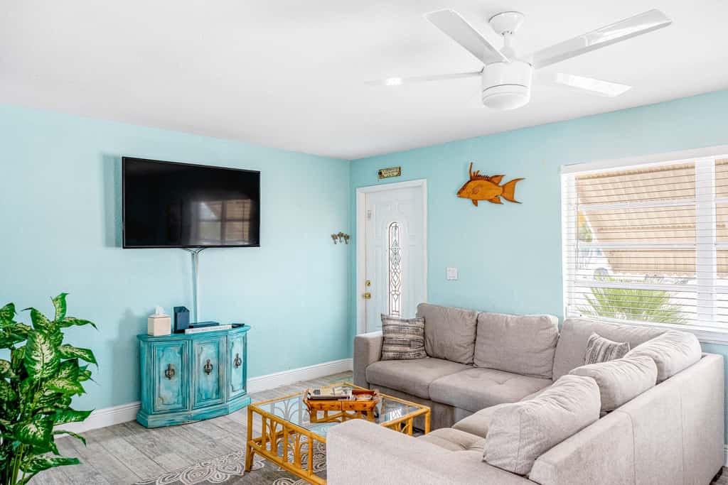 MA147 - Yellowtail House