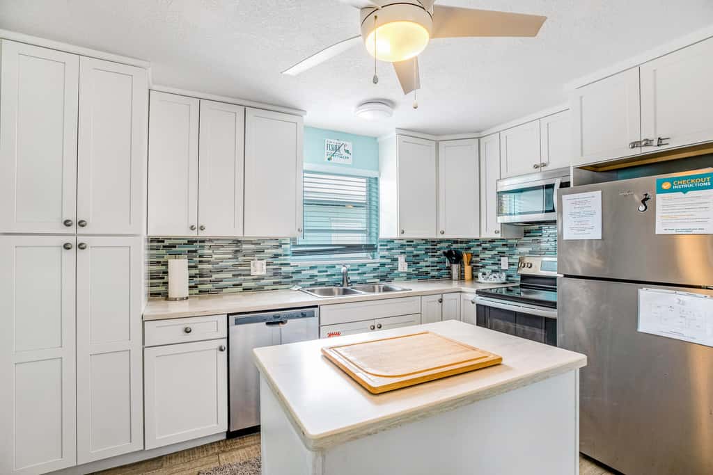 MA147 - Yellowtail House