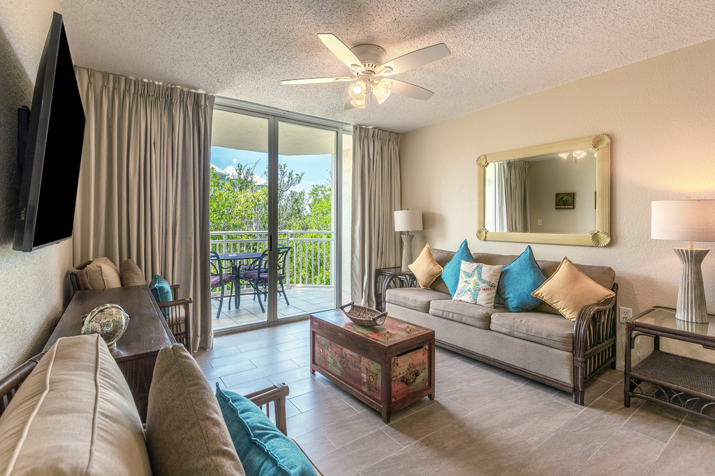 KWSS201 - Sunrise Suites - Saint Lucia Suite 201