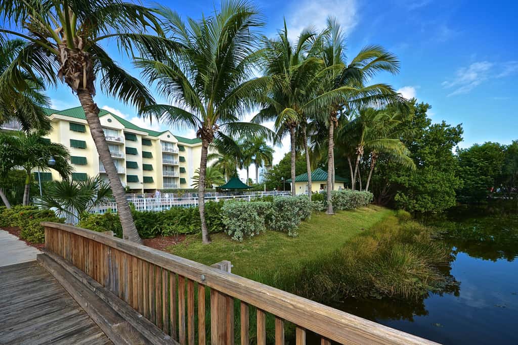 KWSS201 - Sunrise Suites - Saint Lucia Suite 201