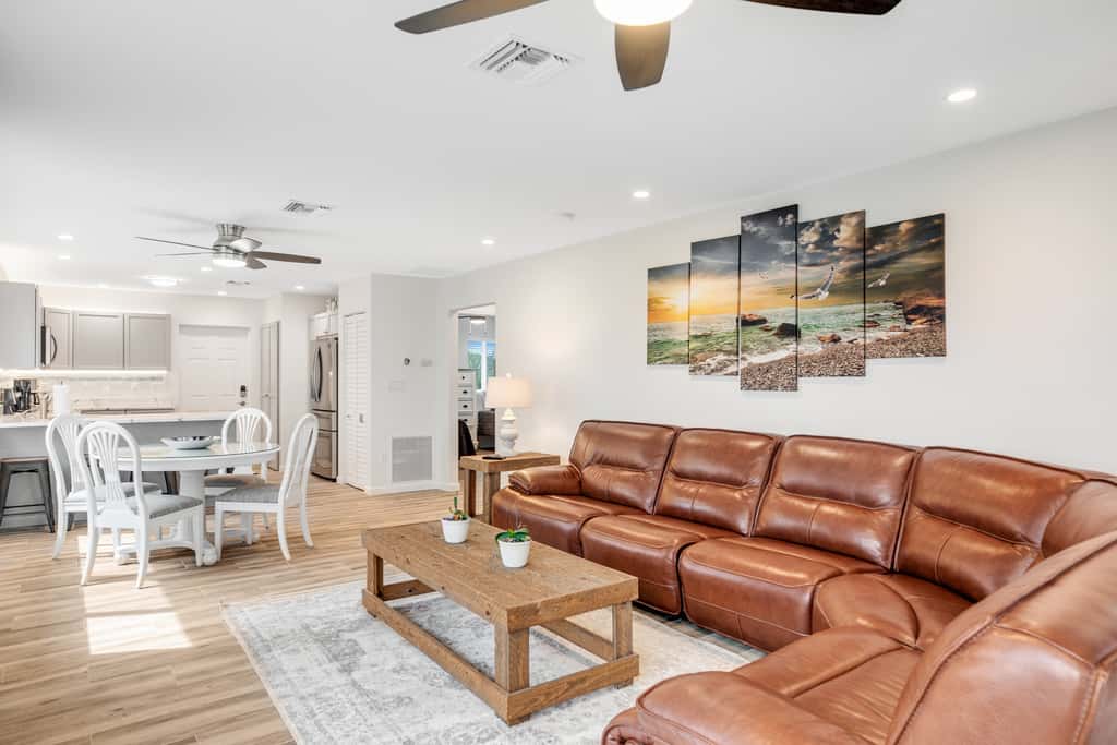BP04FLR - Sunset Villa