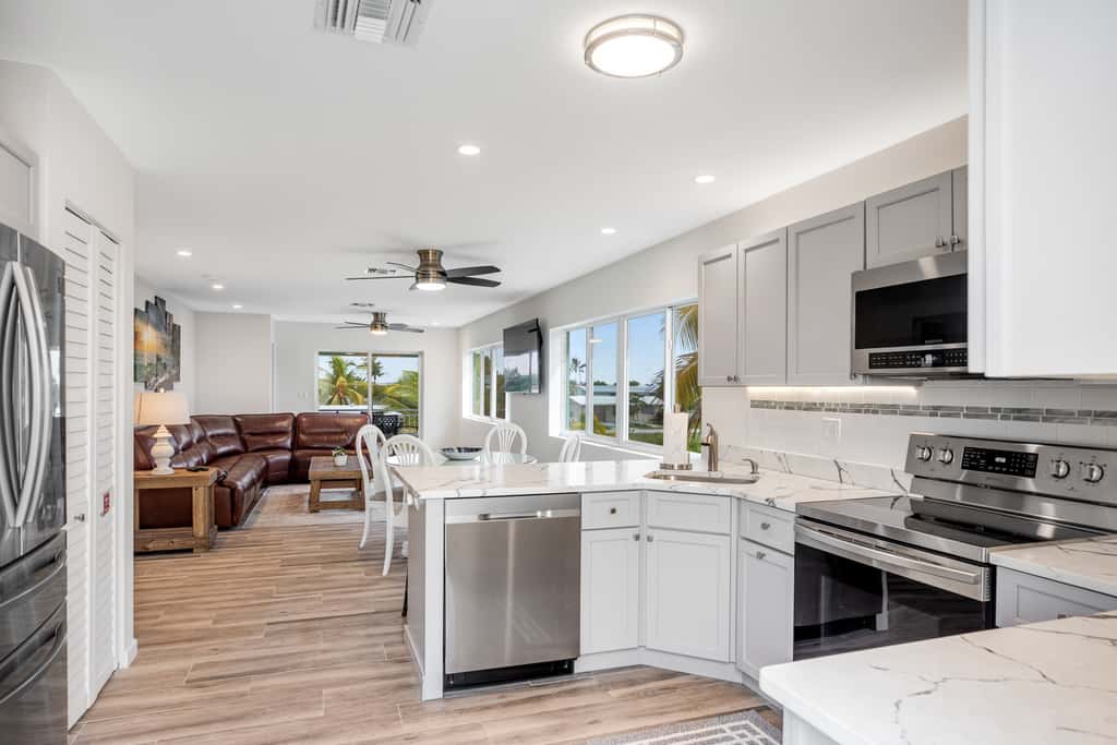 BP04FLR - Sunset Villa
