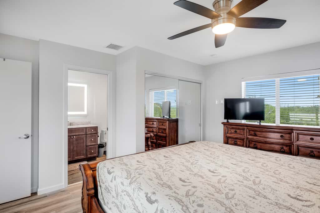 BP04FLR - Sunset Villa