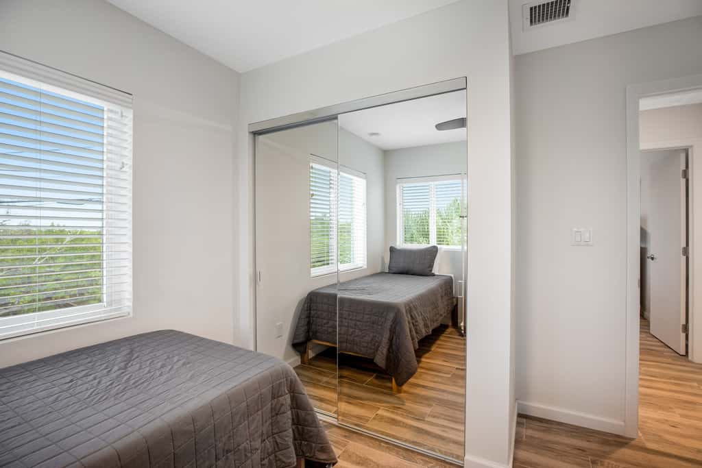 BP04FLR - Sunset Villa