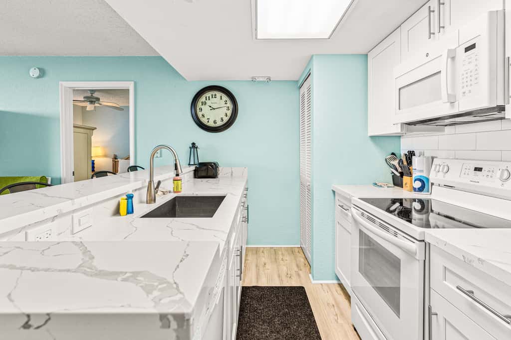 KWSS204 - Sunrise Suites - Barbados Suite 204