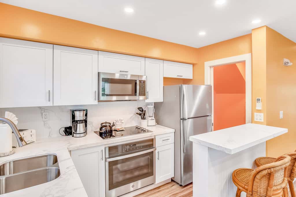 KW72A - Old Town Garden Villas - Abaco Suite