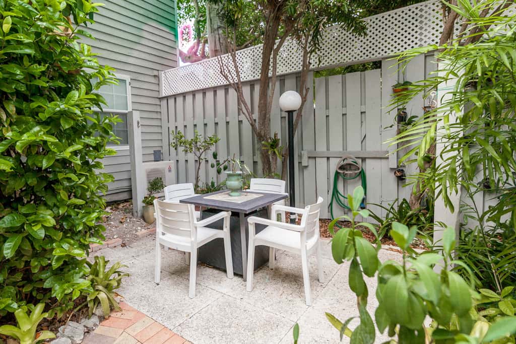 KW72A - Old Town Garden Villas - Abaco Suite