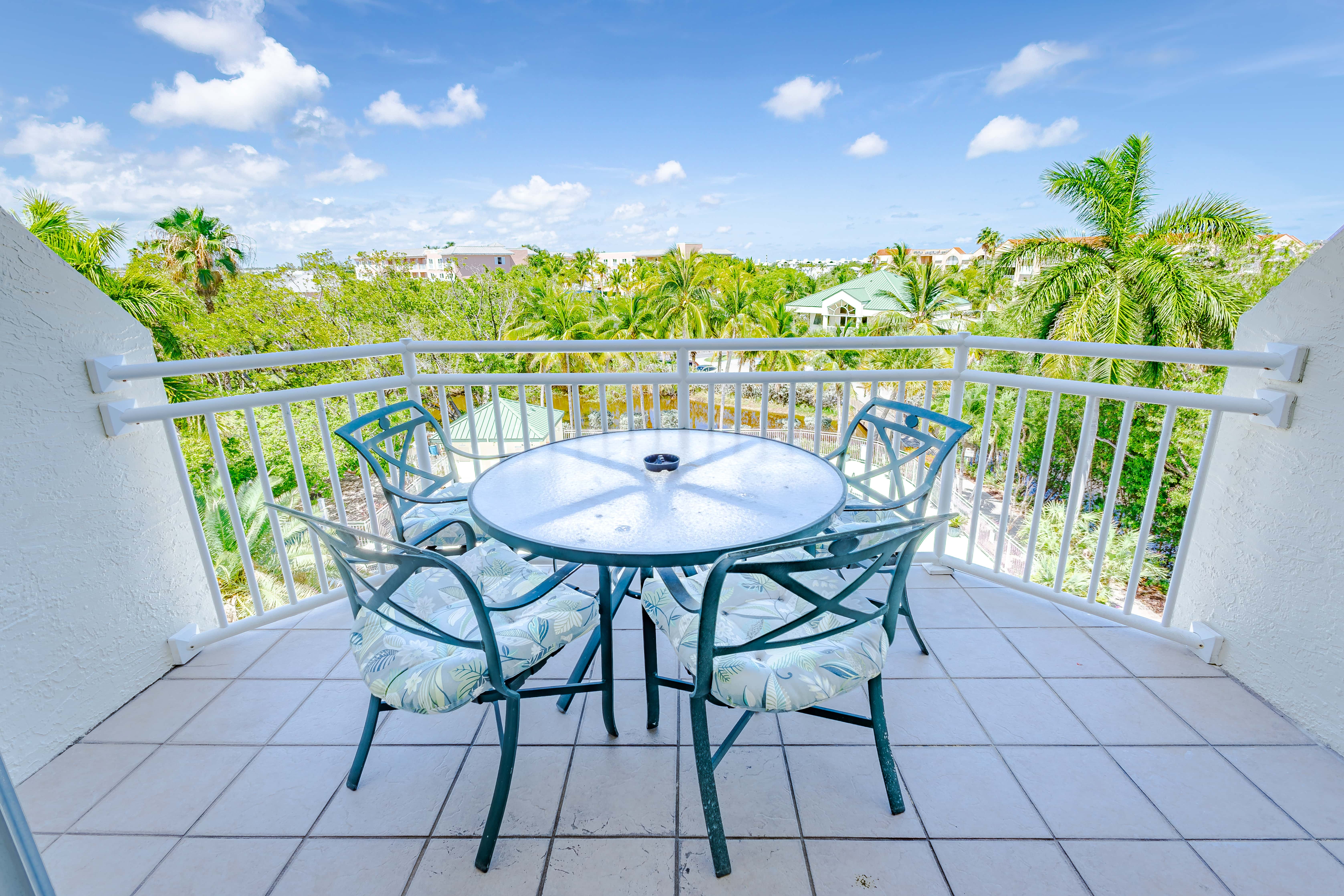 KWSS407 - Sunrise Suites - Paradise Escape 407