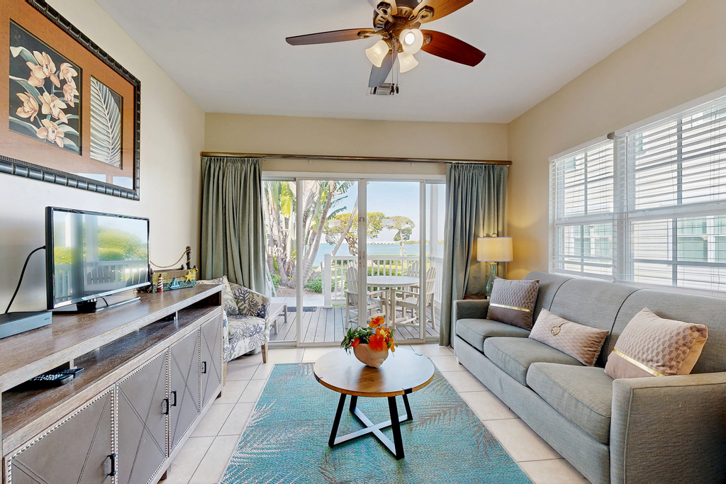 DK36 - Jewel in the Sea Villa 5080