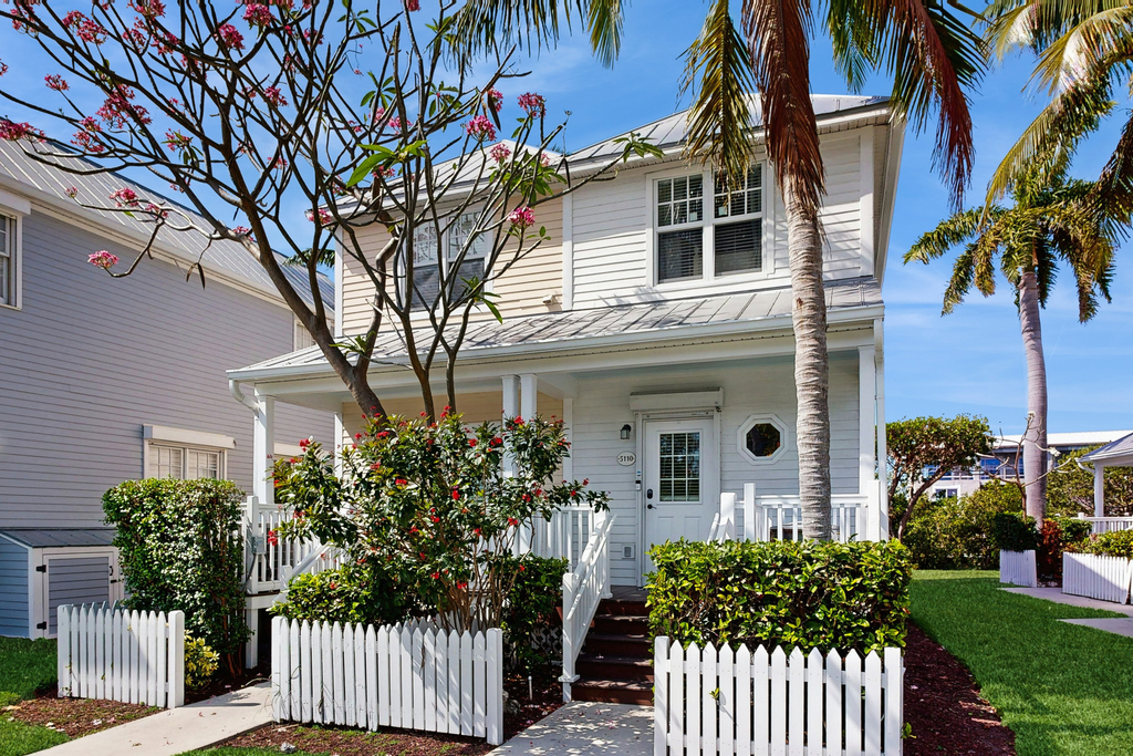 DK35 - Blue Water Cottage Villa 5110