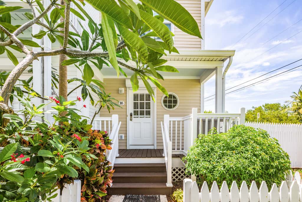 DK18 - Duck Key Retreat Villa #5105