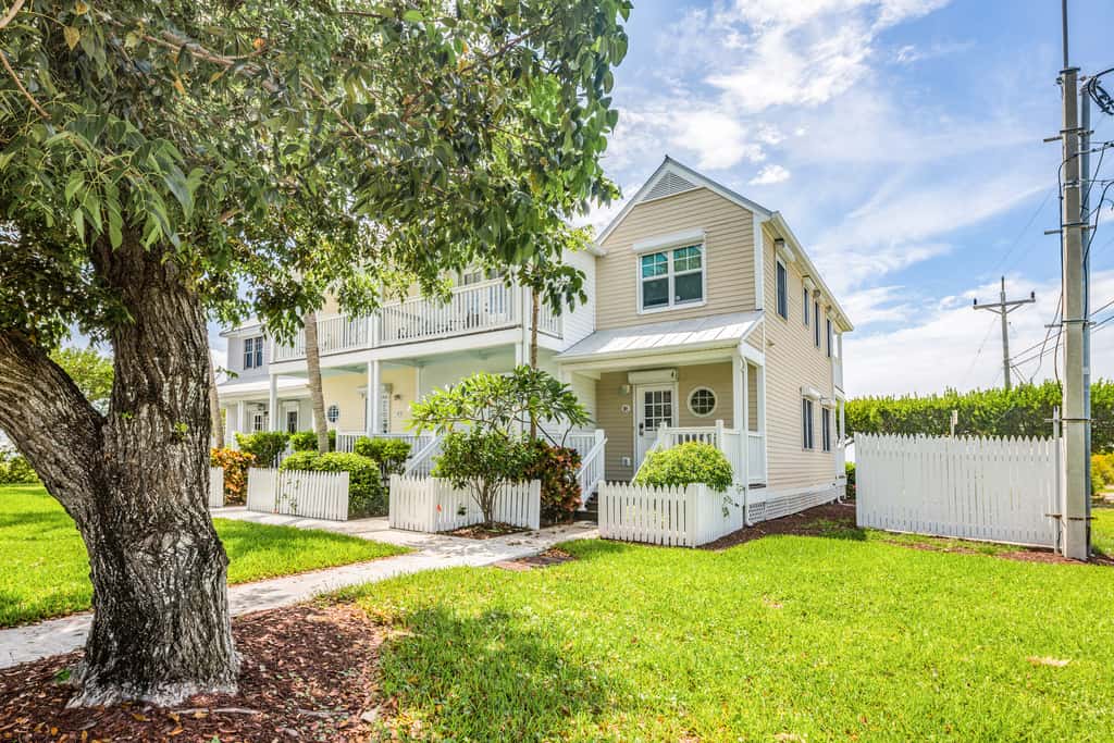 DK18 - Duck Key Retreat Villa #5105